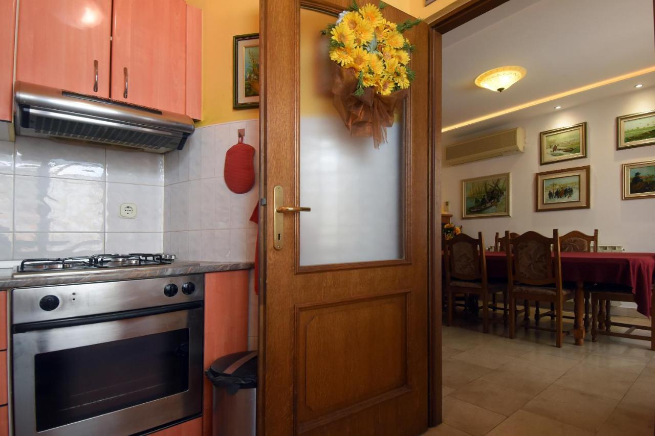 Gallery Premium 99 Near Ammphiteatre With Garage 5 Days And More Gratis Pula Exterior foto