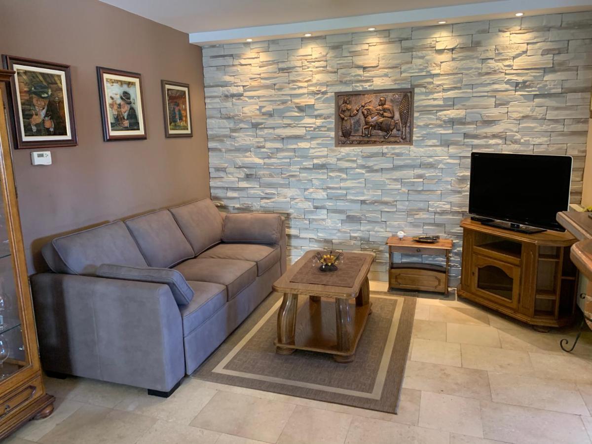 Gallery Premium 99 Near Ammphiteatre With Garage 5 Days And More Gratis Pula Exterior foto